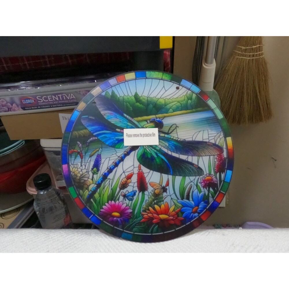 stain glass type art work to hang  "dragon fly" beautifull! - Picture 3 of 3